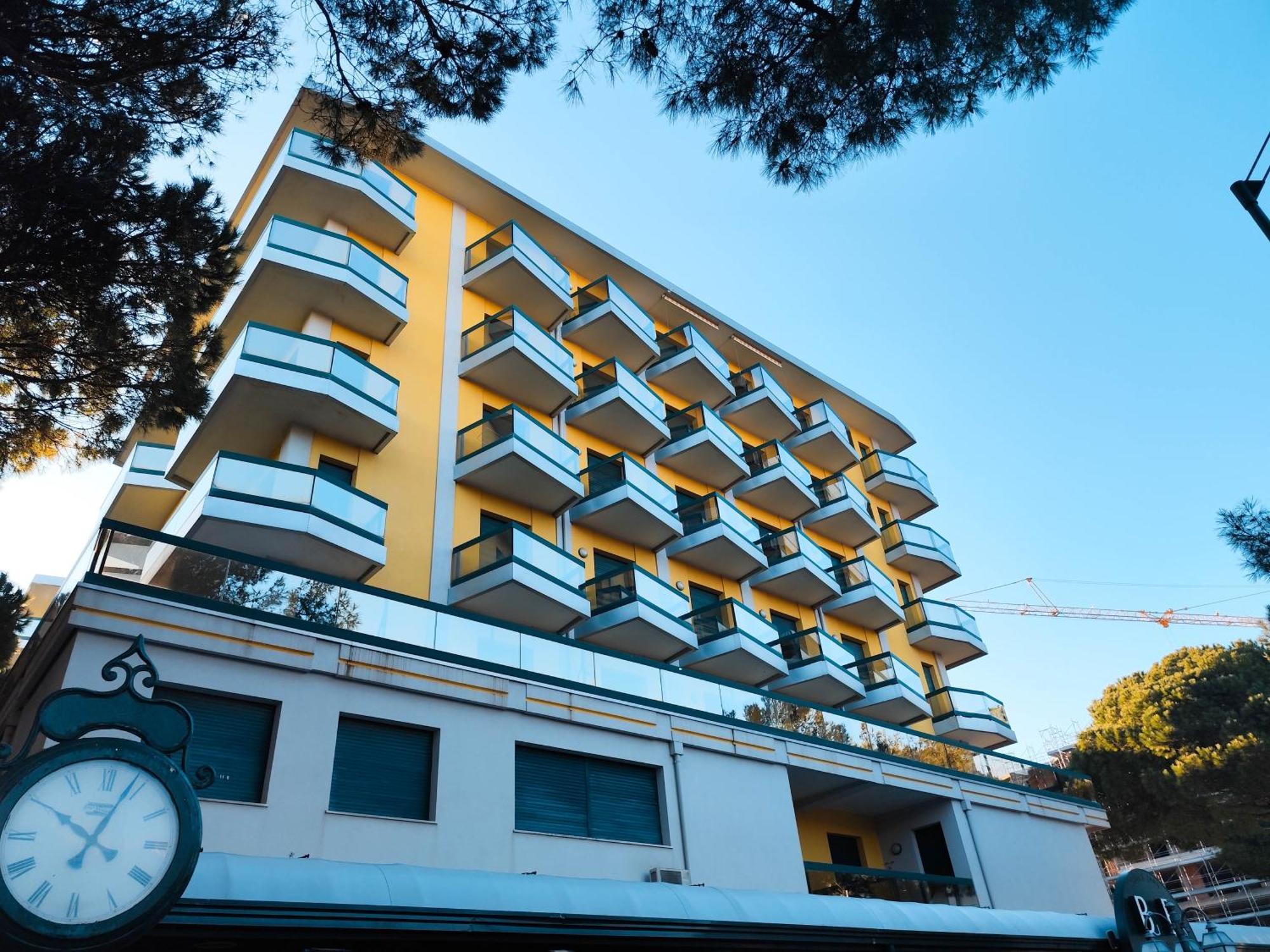 Appartement Costa Del Sol à Jesolo Extérieur photo